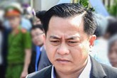 Khởi tố bị can đối với Vũ "nhôm" trong vụ án xảy ra tại Ngân hàng Đông Á Khởi tố bị can đối với Vũ "nhôm" trong vụ án xảy ra tại Ngân hàng Đông Á
