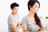 Hội chứng cô đơn giữa gia đình (13): Đàn bà sẽ đốt hết 200% năng lượng cho gia đình nếu không bị cô đơn Hội chứng cô đơn giữa gia đình (13): Đàn bà sẽ đốt hết 200% năng lượng cho gia đình nếu không bị cô đơn