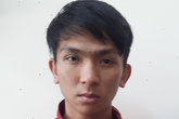 Nghe bạn gái kể bị sàm sỡ, thanh niên cầm dao đi trả thù Nghe bạn gái kể bị sàm sỡ, thanh niên cầm dao đi trả thù