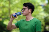 Đập tan nỗi lo nắng nóng oi bức bằng thức uống có chứa muối khoáng Đập tan nỗi lo nắng nóng oi bức bằng thức uống có chứa muối khoáng