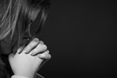Tương kế tựu kế, cô vợ trẻ lật tẩy người chồng 'hai mặt' Tương kế tựu kế, cô vợ trẻ lật tẩy người chồng 'hai mặt'