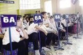 Hà Nội: Phụ huynh lo lắng vì con thi bài tổ hợp vào lớp 6 Hà Nội: Phụ huynh lo lắng vì con thi bài tổ hợp vào lớp 6