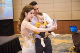Ngắm nhóc tì nhà Phan Hải “Người phán xử”, ai cũng muốn áp dụng ngay bí quyết này để chăm con! Ngắm nhóc tì nhà Phan Hải “Người phán xử”, ai cũng muốn áp dụng ngay bí quyết này để chăm con!