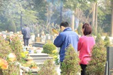 Đi Thanh minh thấy bát hương bị vỡ, mộ bị chuột và rắn đào… cần phải làm gì? Đi Thanh minh thấy bát hương bị vỡ, mộ bị chuột và rắn đào… cần phải làm gì?