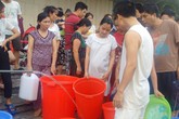 Hàng loạt chung cư phía Nam Hà Nội “điêu đứng” vì nước Hàng loạt chung cư phía Nam Hà Nội “điêu đứng” vì nước
