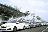 Taxi đi Nội Bài 180.000 đồng: Tung chiêu hạ giá tranh khách Taxi đi Nội Bài 180.000 đồng: Tung chiêu hạ giá tranh khách