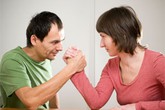 Chán vợ vì bị kiểm soát quá đà Chán vợ vì bị kiểm soát quá đà