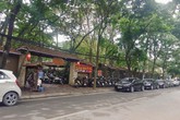 Hà Nội: Đất công viên thành nhà hàng, quán café Hà Nội: Đất công viên thành nhà hàng, quán café