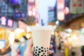 Uống trà sữa nên biết những điều này để tránh 'mang họa' Uống trà sữa nên biết những điều này để tránh 'mang họa'