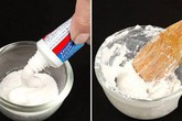 Trộn kem đánh răng với baking soda, được thứ dung dịch "vạn năng" bà nội trợ nào cũng muốn có Trộn kem đánh răng với baking soda, được thứ dung dịch "vạn năng" bà nội trợ nào cũng muốn có