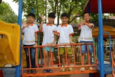 Đi tìm nụ cười rạng rỡ của những mảnh đời bất hạnh Đi tìm nụ cười rạng rỡ của những mảnh đời bất hạnh