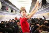 Vietjet tổ chức hai đợt tuyển tiếp viên lớn tại Hà Nội và TP HCM trong tháng 6 Vietjet tổ chức hai đợt tuyển tiếp viên lớn tại Hà Nội và TP HCM trong tháng 6