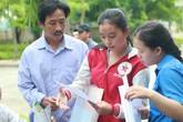 Tăng học phí - sinh viên nghèo lại thấp thỏm lo Tăng học phí - sinh viên nghèo lại thấp thỏm lo