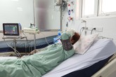 Hà Nội: Tiêm thuốc làm trắng da ở thẩm mỹ viện, một phụ nữ sốc phản vệ, cấp cứu trong đêm Hà Nội: Tiêm thuốc làm trắng da ở thẩm mỹ viện, một phụ nữ sốc phản vệ, cấp cứu trong đêm