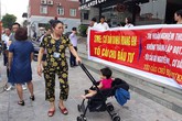Hà Nội: Người dân căng băng rôn “tố” chủ đầu tư mất an toàn PCCC Hà Nội: Người dân căng băng rôn “tố” chủ đầu tư mất an toàn PCCC