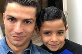 Không chỉ bóng đá, gái đẹp, Cristiano Ronaldo còn có những điều khiến ai biết cũng phải ngẫm nghĩ Không chỉ bóng đá, gái đẹp, Cristiano Ronaldo còn có những điều khiến ai biết cũng phải ngẫm nghĩ