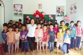 Cô giáo khuyết tật với lớp học miễn phí dành cho học sinh nghèo Cô giáo khuyết tật với lớp học miễn phí dành cho học sinh nghèo