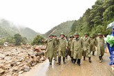 Lai Châu: Vẫn còn 12 người mất tích do lũ cuốn, đá vùi Lai Châu: Vẫn còn 12 người mất tích do lũ cuốn, đá vùi