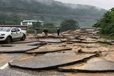 Lai Châu: 31 người chết và mất tích do mưa lũ, thiệt hại 270 tỉ đồng Lai Châu: 31 người chết và mất tích do mưa lũ, thiệt hại 270 tỉ đồng