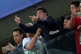 Maradona sẽ trả giá đắt sau hành động giơ ‘ngón tay thối’? Maradona sẽ trả giá đắt sau hành động giơ ‘ngón tay thối’?