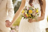 Sau lời nói của mẹ chồng, cô dâu tháo vàng trả ngay trong đám cưới Sau lời nói của mẹ chồng, cô dâu tháo vàng trả ngay trong đám cưới