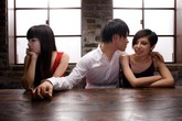 Biết đâm đầu vào sẽ khổ nhưng phụ nữ vẫn dễ dàng "đổ" trước mẫu người đàn ông này Biết đâm đầu vào sẽ khổ nhưng phụ nữ vẫn dễ dàng "đổ" trước mẫu người đàn ông này