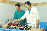 Nuốt cơm trắng chữa dị vật ở cổ, người phụ nữ suýt mất mạng Nuốt cơm trắng chữa dị vật ở cổ, người phụ nữ suýt mất mạng