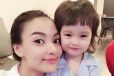 Hồng Quế: Bác sĩ dặn không khóc mà vẫn rơi nước mắt khi lần đầu thấy con, bước đi đầu tiên sau sinh là mẹ đẻ dìu đi Hồng Quế: Bác sĩ dặn không khóc mà vẫn rơi nước mắt khi lần đầu thấy con, bước đi đầu tiên sau sinh là mẹ đẻ dìu đi