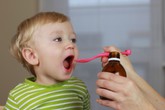 Bố mẹ ham bổ sung sắt, con dễ bị…“trúng độc” Bố mẹ ham bổ sung sắt, con dễ bị…“trúng độc”