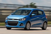 Ô tô nhỏ 300 triệu: Đổ bộ cả loạt, giải cơn khát xế hộp dân Việt Ô tô nhỏ 300 triệu: Đổ bộ cả loạt, giải cơn khát xế hộp dân Việt