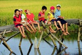 Hè về, hãy buông con ra! Hè về, hãy buông con ra!