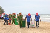 28 tỉnh thành đồng loạt ra quân Chiến dịch “Hãy làm sạch biển” năm 2018 28 tỉnh thành đồng loạt ra quân Chiến dịch “Hãy làm sạch biển” năm 2018