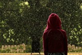Mẹ bắt tôi từ bỏ tình yêu để đến với cuộc hôn nhân giàu sang Mẹ bắt tôi từ bỏ tình yêu để đến với cuộc hôn nhân giàu sang