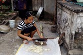 Đạt 24 điểm, nữ sinh có nguy cơ bỏ ước mơ vào đại học Đạt 24 điểm, nữ sinh có nguy cơ bỏ ước mơ vào đại học