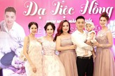 Nữ diễn viên chuyên trị vai lẳng lơ: "Phụ nữ nhiều tiền sẽ quyến rũ đàn ông hơn" Nữ diễn viên chuyên trị vai lẳng lơ: "Phụ nữ nhiều tiền sẽ quyến rũ đàn ông hơn"