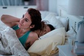 Cắm sừng lên đầu chồng vì một người đàn ông không xứng đáng Cắm sừng lên đầu chồng vì một người đàn ông không xứng đáng