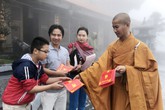 Du khách đón Vu lan trên đỉnh thiêng Fansipan Du khách đón Vu lan trên đỉnh thiêng Fansipan