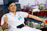 Trong cơn bão "khát" nhóm máu O, y bác sĩ lặng lẽ thực hiện "mệnh lệnh đương nhiên" Trong cơn bão "khát" nhóm máu O, y bác sĩ lặng lẽ thực hiện "mệnh lệnh đương nhiên"