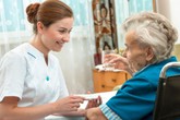 “Phá rào” bất cập ngành dịch vụ chăm sóc sức khỏe “Phá rào” bất cập ngành dịch vụ chăm sóc sức khỏe