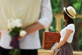 Tôi chưa dám tỏ tình dù cô bạn đã có những hành động thân mật Tôi chưa dám tỏ tình dù cô bạn đã có những hành động thân mật