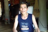 Bố thủ môn Tiến Dũng xin ra viện sớm để cùng người dân làng Bào cổ vũ U23 Việt Nam Bố thủ môn Tiến Dũng xin ra viện sớm để cùng người dân làng Bào cổ vũ U23 Việt Nam