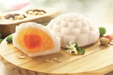 Bánh trung thu không thể thiếu trên mâm cúng Rằm Trung thu nhưng chọn mua thế nào cho chuẩn thì không phải ai cũng biết Bánh trung thu không thể thiếu trên mâm cúng Rằm Trung thu nhưng chọn mua thế nào cho chuẩn thì không phải ai cũng biết
