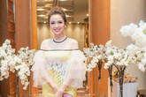 Hoa hậu Diễm Hương bị tố “kém sang” khi mượn đồ của nhà thiết kế Hoa hậu Diễm Hương bị tố “kém sang” khi mượn đồ của nhà thiết kế