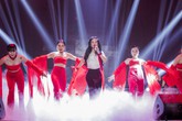 Hồng Nhung hát 'Bùa Yêu': Diva vẫn bị chê như thường! Hồng Nhung hát 'Bùa Yêu': Diva vẫn bị chê như thường!