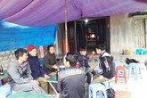 Xót xa cảnh nhà hai công nhân tử nạn vì sập giàn giáo ở Lào Xót xa cảnh nhà hai công nhân tử nạn vì sập giàn giáo ở Lào