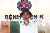 Cựu giáo viên Hải Phòng khiến bác sĩ Bệnh viện K kinh ngạc vì chiến thẳng ung thư quái ác từ 48 năm trước Cựu giáo viên Hải Phòng khiến bác sĩ Bệnh viện K kinh ngạc vì chiến thẳng ung thư quái ác từ 48 năm trước