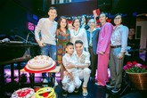 Hoài Linh và Đàm Vĩnh Hưng song ca trên sân khấu sau nhiều năm Hoài Linh và Đàm Vĩnh Hưng song ca trên sân khấu sau nhiều năm