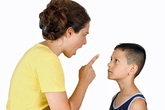 Nguy cơ từ những lỗi lầm nhỏ của trẻ (2): Con vào tù vì bố mẹ nuông chiều “muốn gì được nấy” Nguy cơ từ những lỗi lầm nhỏ của trẻ (2): Con vào tù vì bố mẹ nuông chiều “muốn gì được nấy”