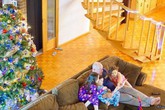 Không gian nhà rực rỡ lung linh sắc màu đón năm mới của mẹ Việt ở trời Tây Không gian nhà rực rỡ lung linh sắc màu đón năm mới của mẹ Việt ở trời Tây