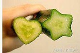 Dưa chuột hình ngôi sao, trái tim gây "sốt" Dưa chuột hình ngôi sao, trái tim gây "sốt"